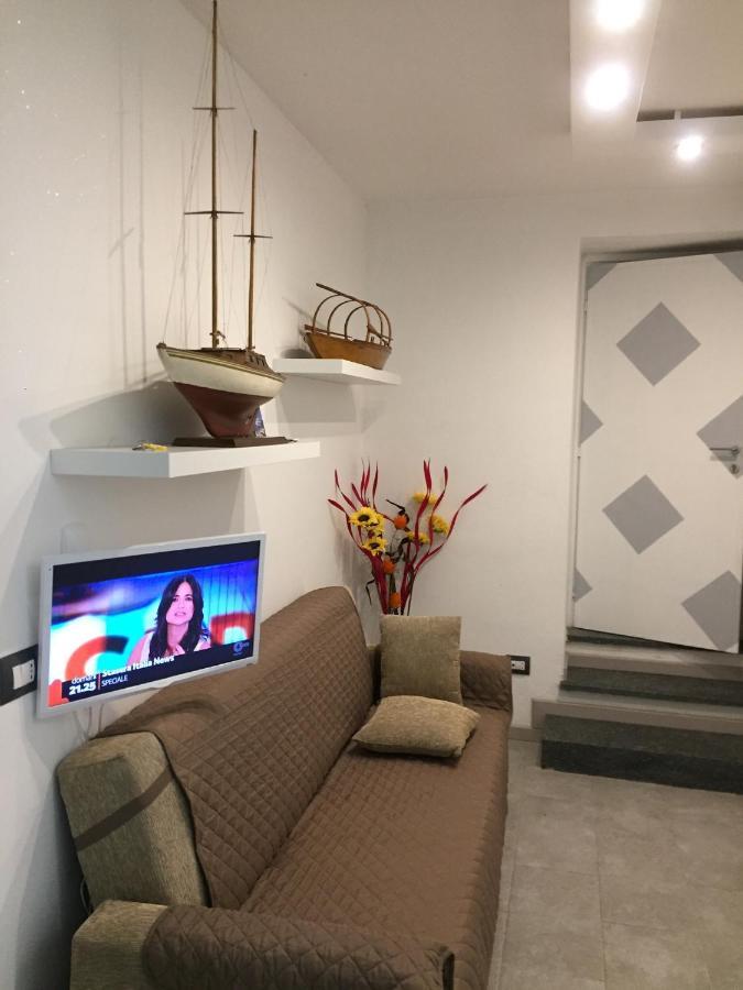 Appartamento Casa Ninou Domaso Esterno foto